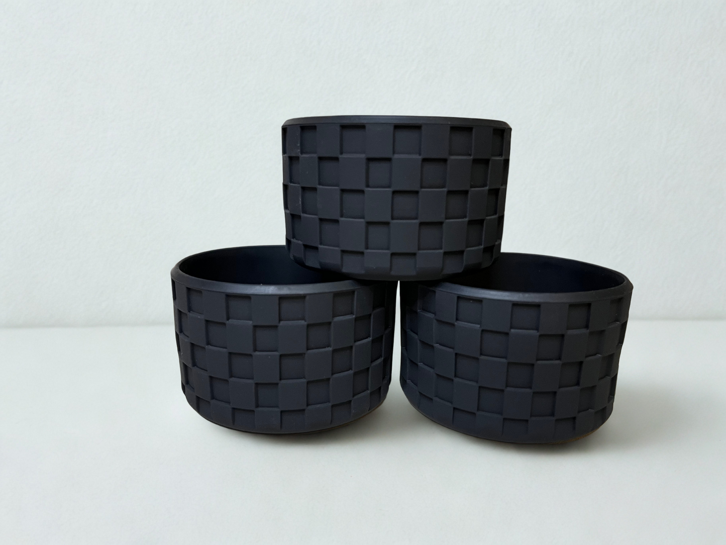 Checkered tumbler boot
