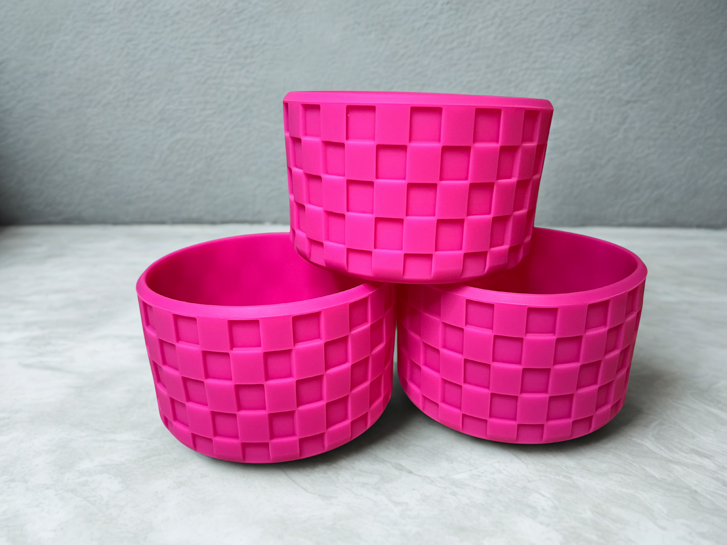 Checkered tumbler boot