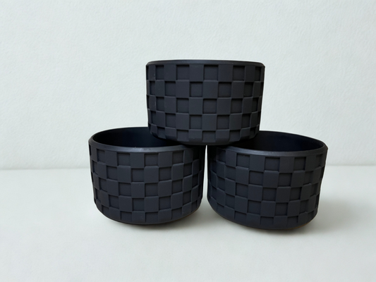Checkered tumbler boot